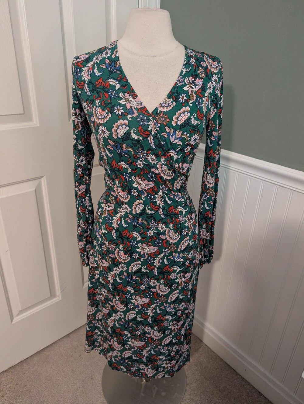 Women's Boden Green Wrap Dress Floral 6 Regular